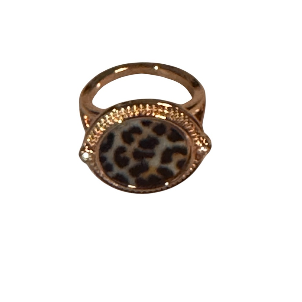 Avon Gold-Tone Ring with Leopard Print Center